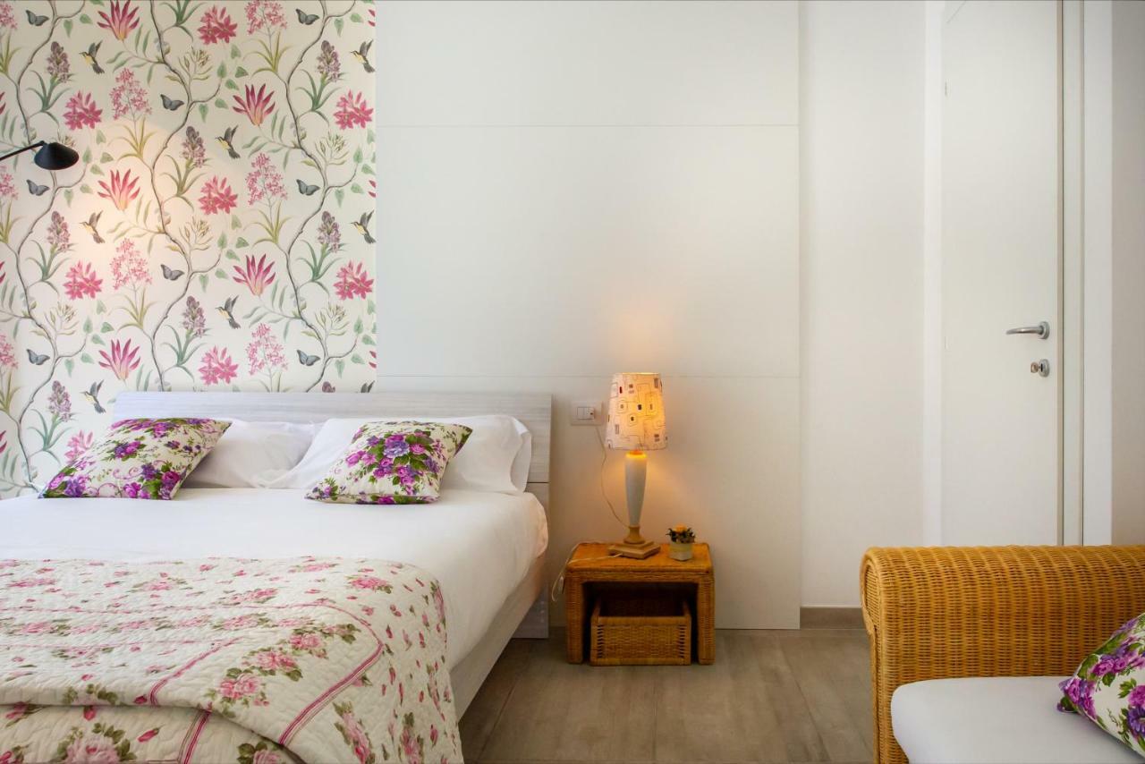 Victoria Apartment Комо Екстер'єр фото